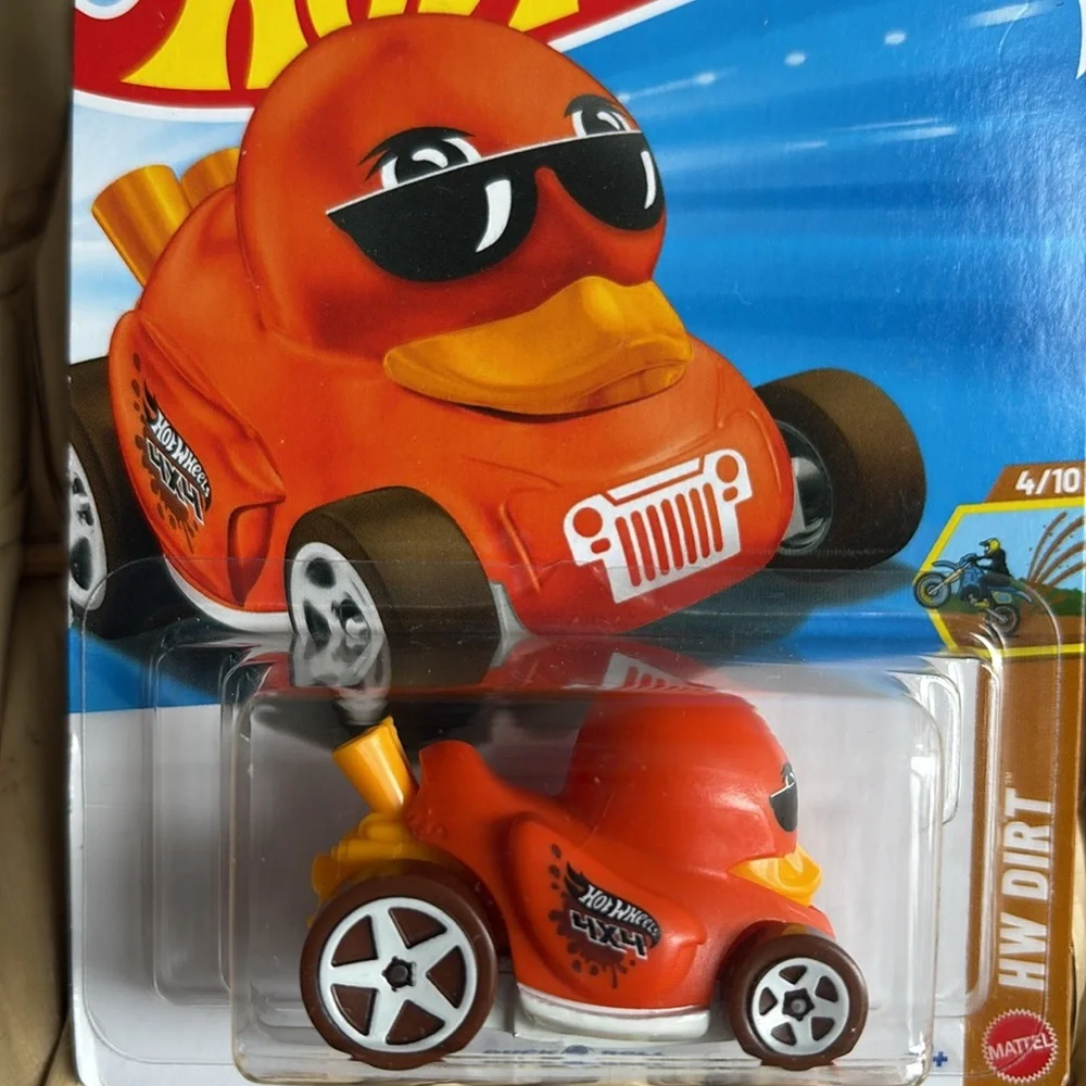 Duck N' Roll Orange Toy Car Hot Wheels Diecast Vehicle HotWheels Rod New 2026